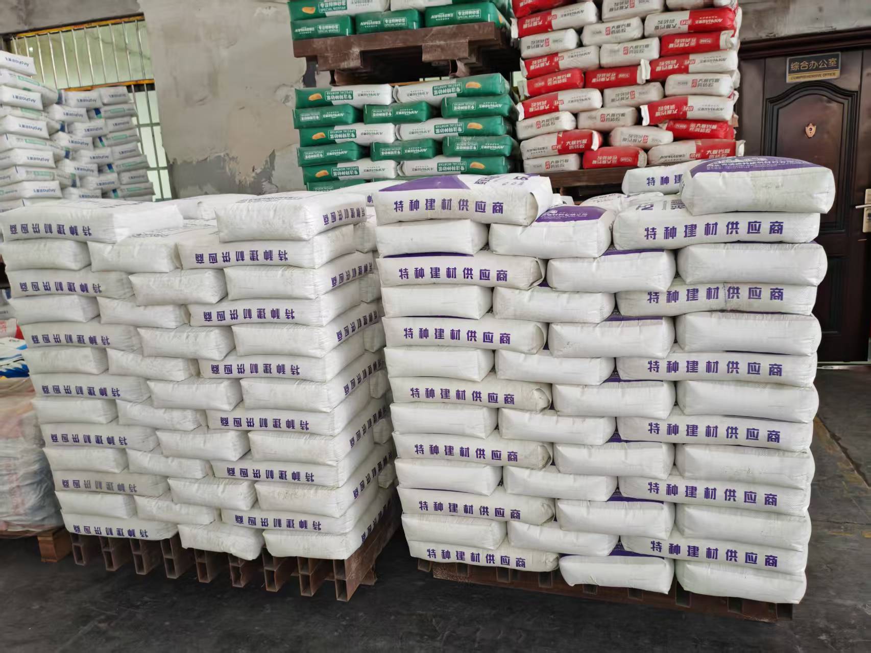 凤凰拱顶带模注浆料