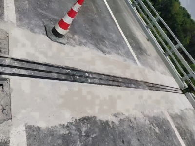 凤凰伸缩缝更换后浇筑材料快速结构修补料速砼的产品特点及施工流程​